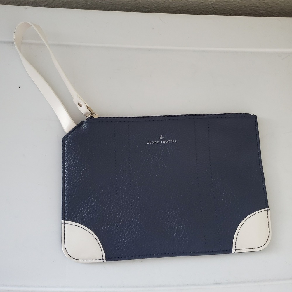 Globe-Trotter for ANA Navy Blue Wristlet Pouch Geometric Lining Travel Clutch